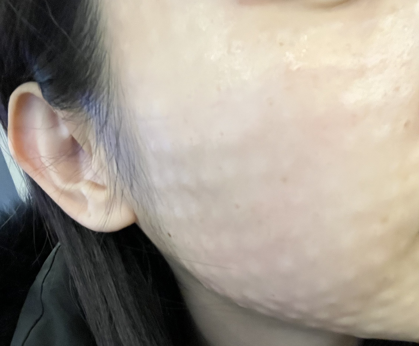 건조함이랑 재생력 때문에 왔는데 꼼꼼하게 해주셔서 만족이에요~