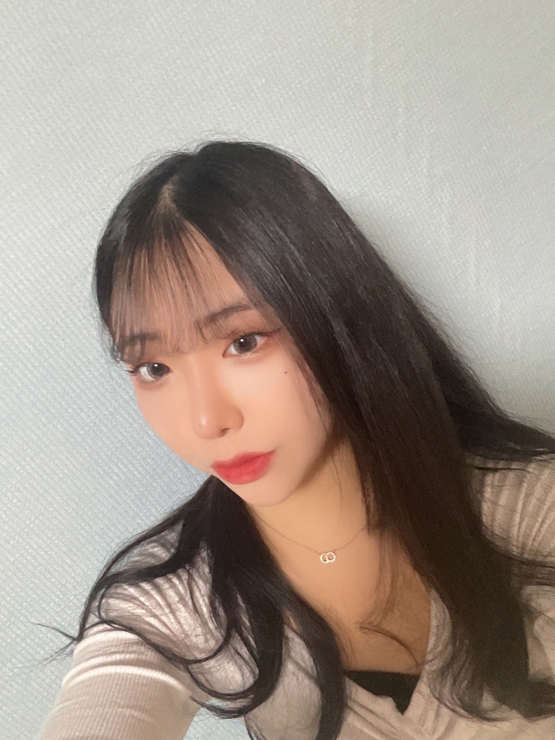 완전 만족하면서 살아가고 있습니당 ㅎㅎ