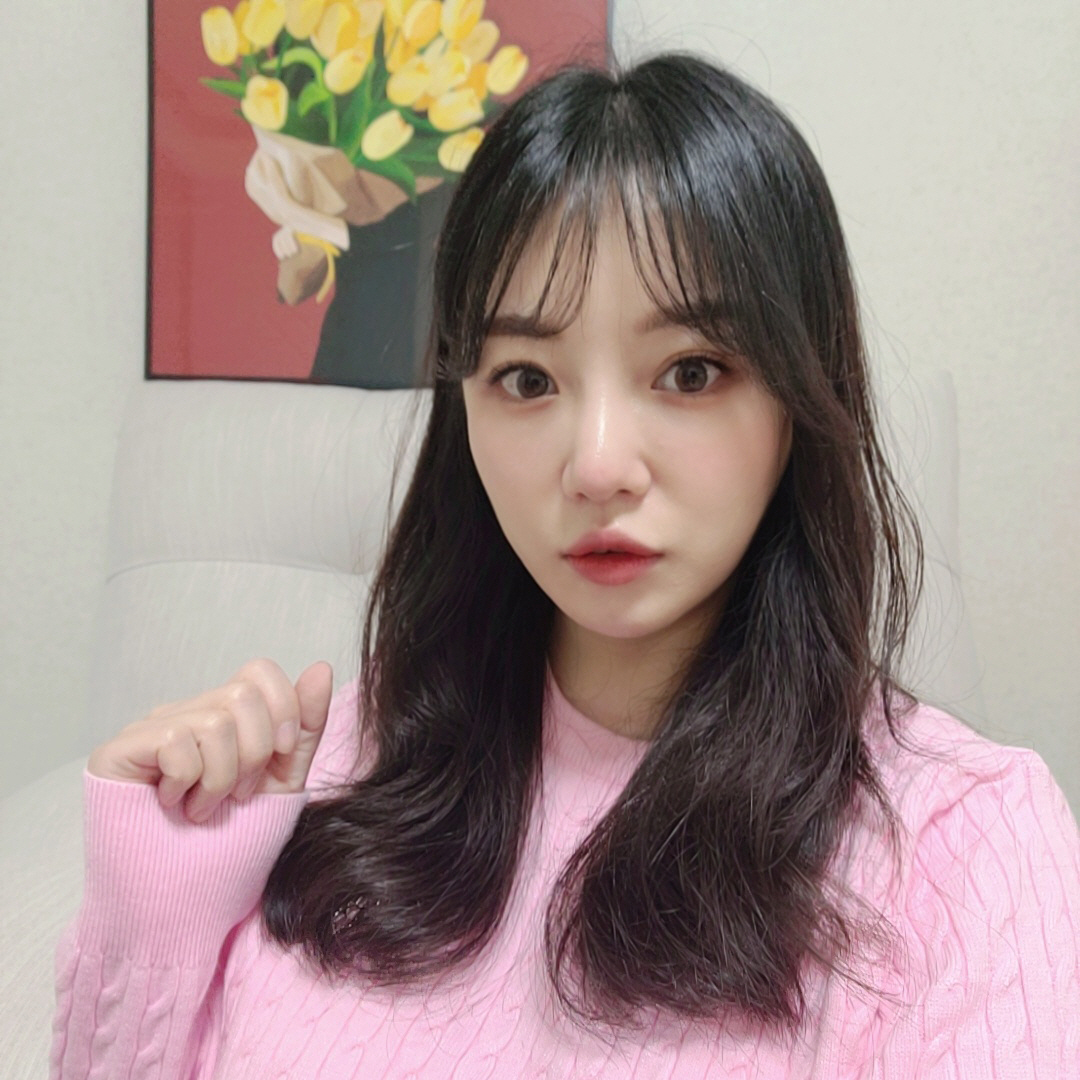 대표원장님이 실력이 아주 좋으셔서 제가 말한스타일보다 더이쁘게 해주셨어요 황정일 원장님 진짜 감사합니다!
