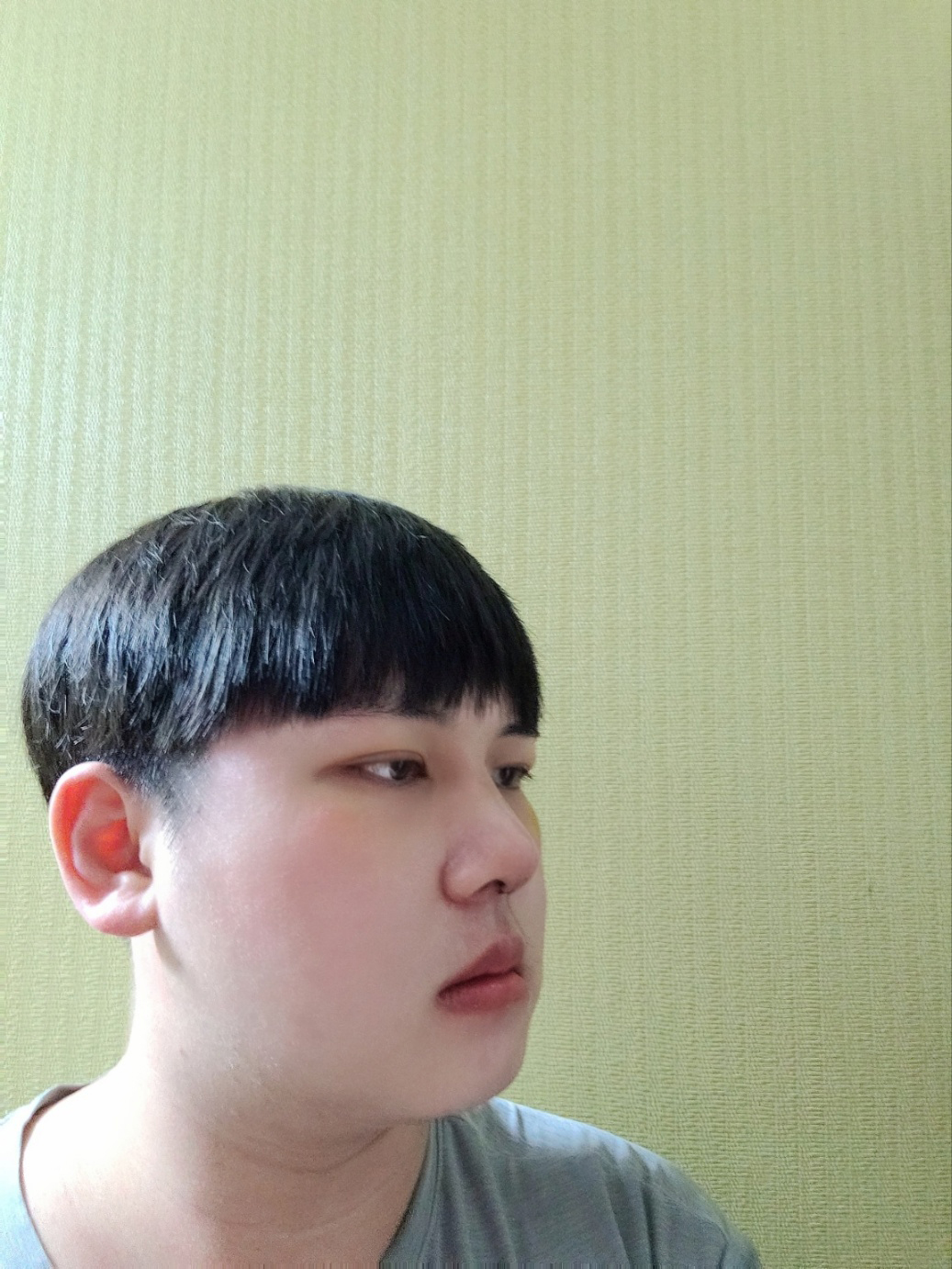 한가지는 확실히 알겠네요 눈이랑 코는 잘하는 병원이라는걸요.