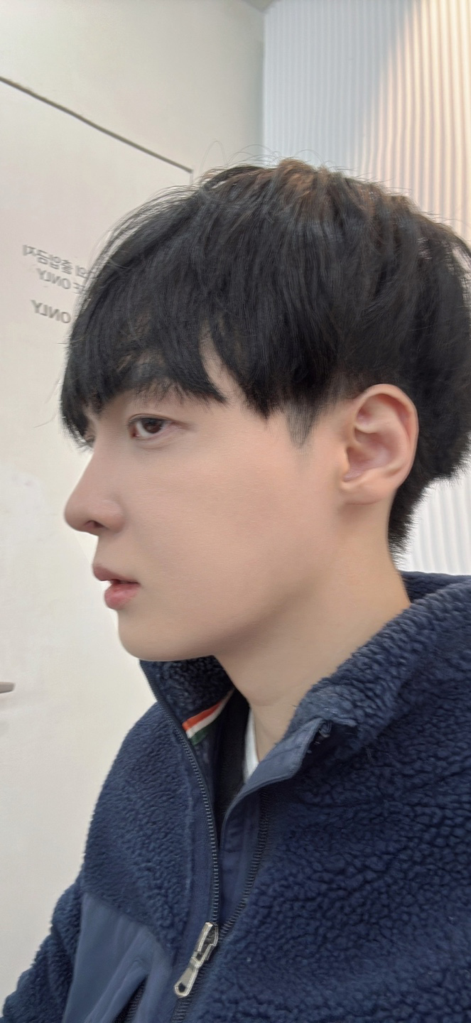 얼굴이 좋은 쪽으로 많이 바뀌니까 인생이 즐거워지네요~
