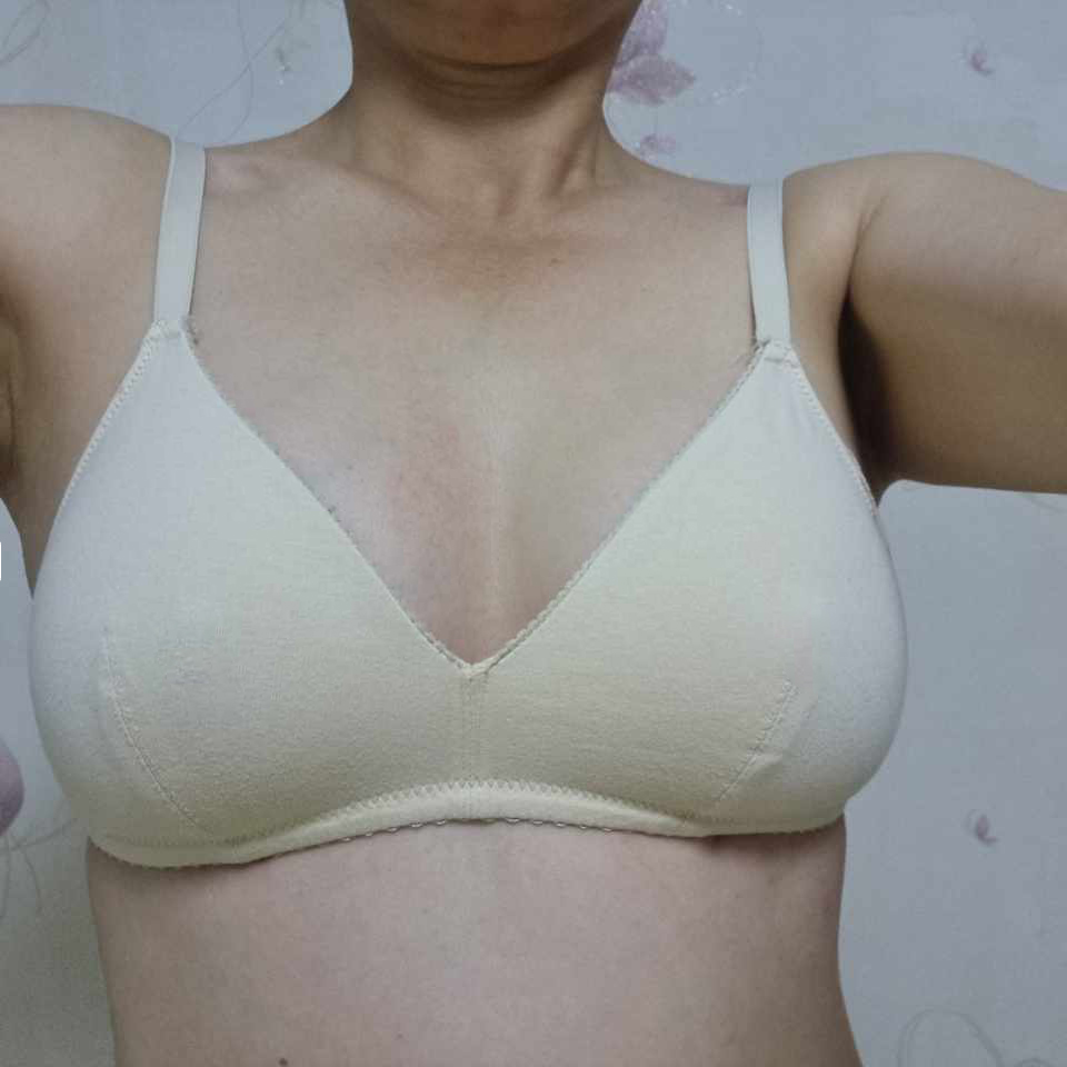 자신감이 생겨서 속옷도 새로 사고 예쁜 옷도 많이 입고 있습니다~~