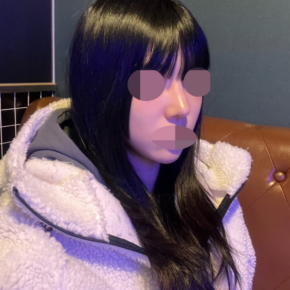 매부리코 보기 싫었는데 사진찍을때나 거울볼때 너무 맘에 들어요!