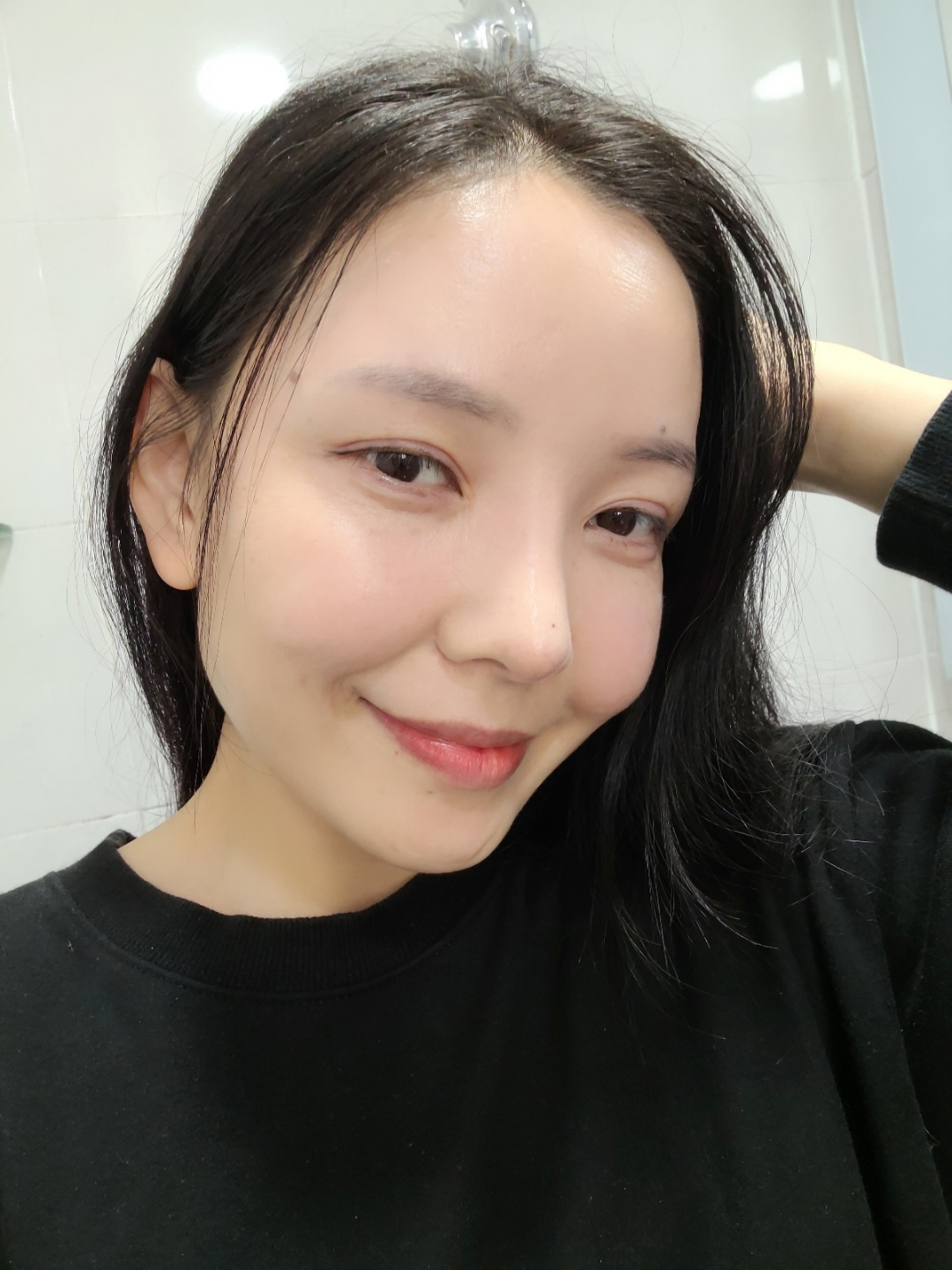 예전보다 훨씬 예뻐지고 부드러운 이미지로 바꿨어요