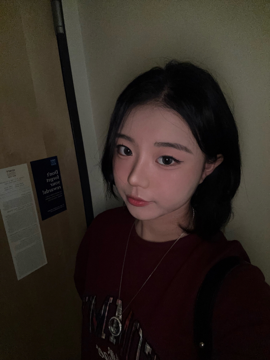 원장님이 어울릴 거 같다고 한대로 했는데 진짜 완전 취향저격당해버렸어요 ㅎㅎ 너무 만족♥♥