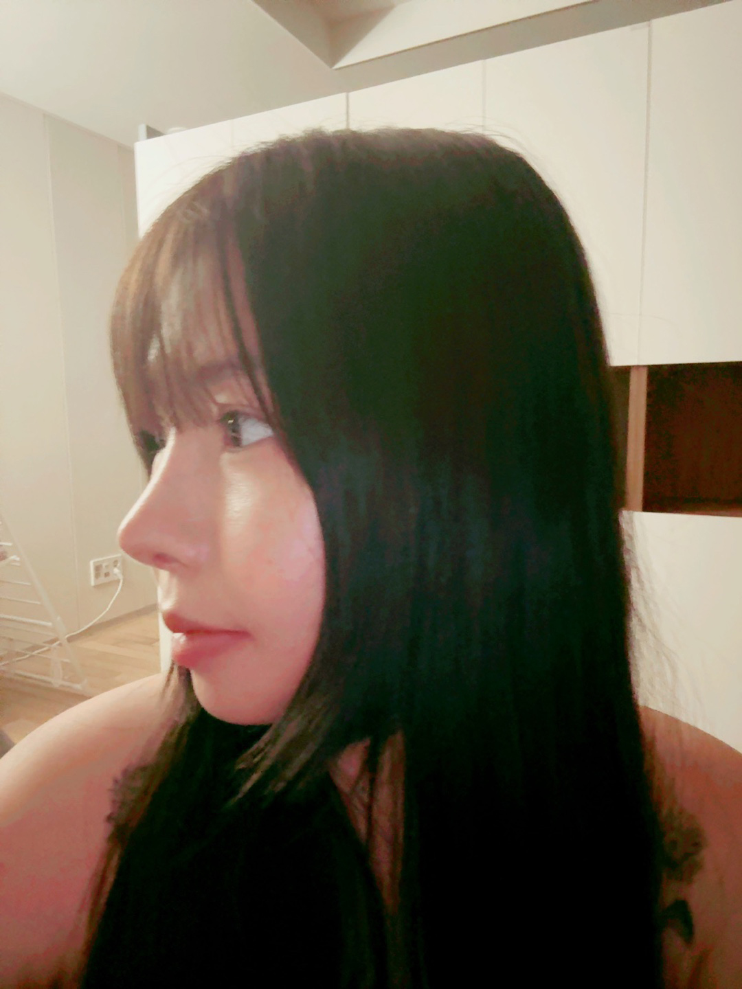 코가 세련되구 여성스러워져서 좋습니당