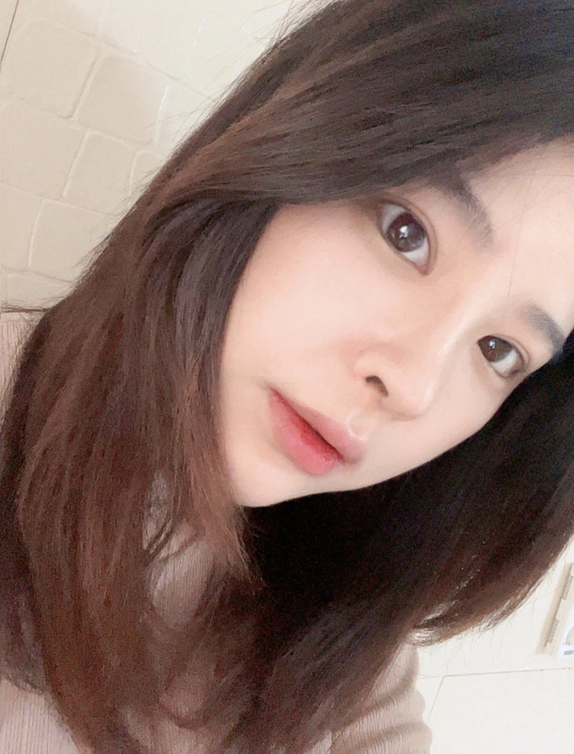 아주 자연스럽고 이쁘게 되서 만족합니다~~