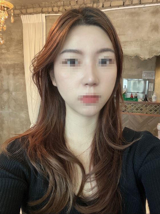 옆모습 사진 찍느라 행복합니당 ㅎㅎ