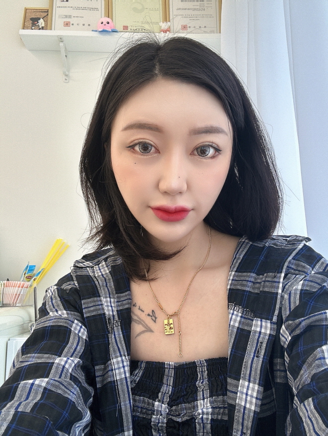 여기서 하고서 되게 잘 유지되고 있어요 ❤❤